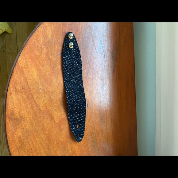 Black Leather Wrist Cuff Bracelet - Picture 4 of 5